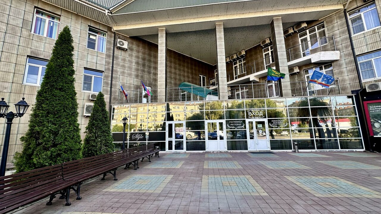 Парк-Отель Уют Славянск-на-Кубани-36