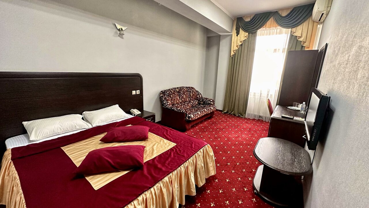 Парк-Отель Уют Славянск-на-Кубани-54