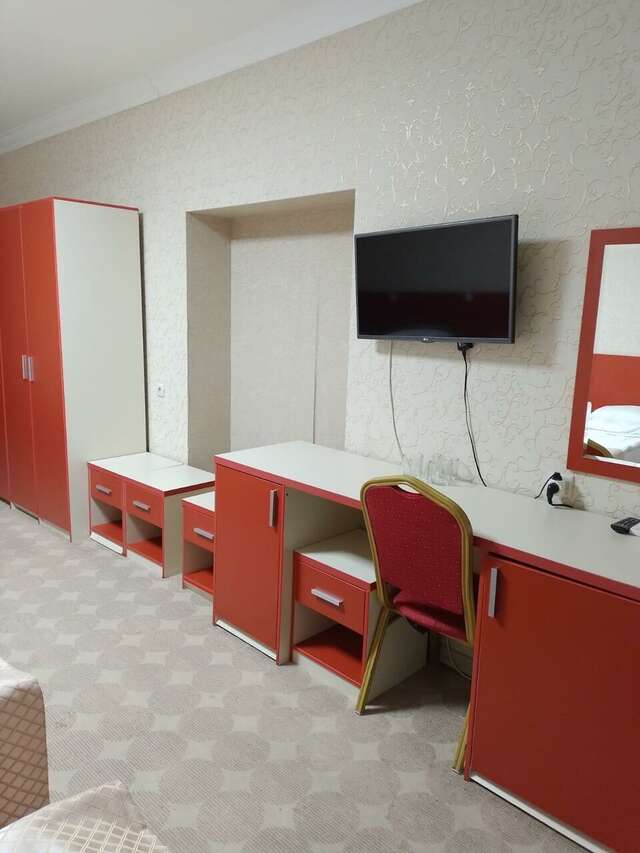 Парк-Отель Уют Славянск-на-Кубани-32