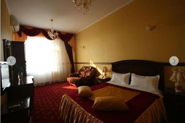 Парк-Отель Уют Славянск-на-Кубани-100